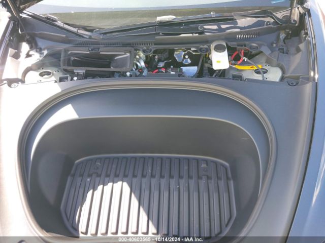 5YJ3E1EA8RF833176 Tesla Model 3 Rear-wheel Drive