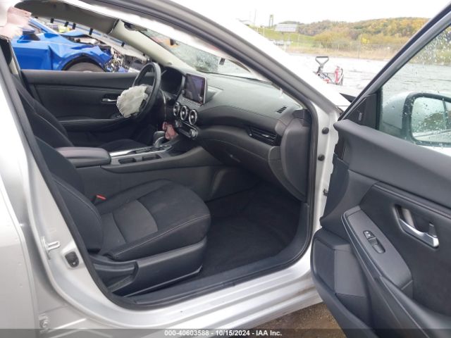 3N1AB8CV1MY237857 Nissan Sentra Sv Xtronic Cvt