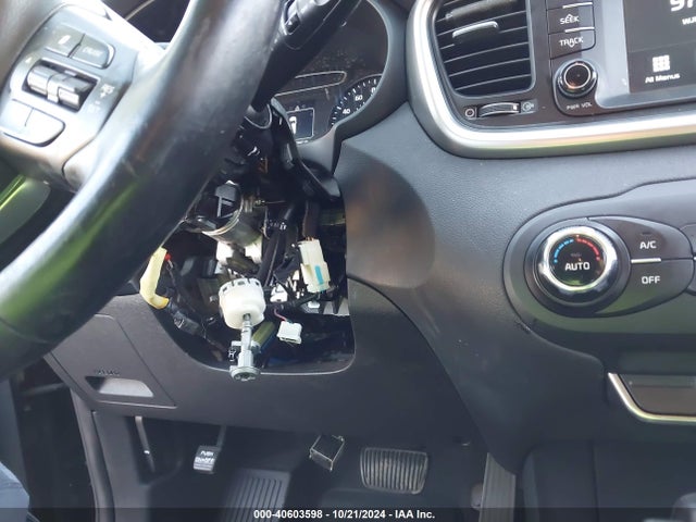 5XYPG4A39HG266391 KIA Sorento 2.4l Lx