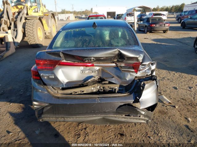 3KPF24AD0KE107248 KIA FORTE FE