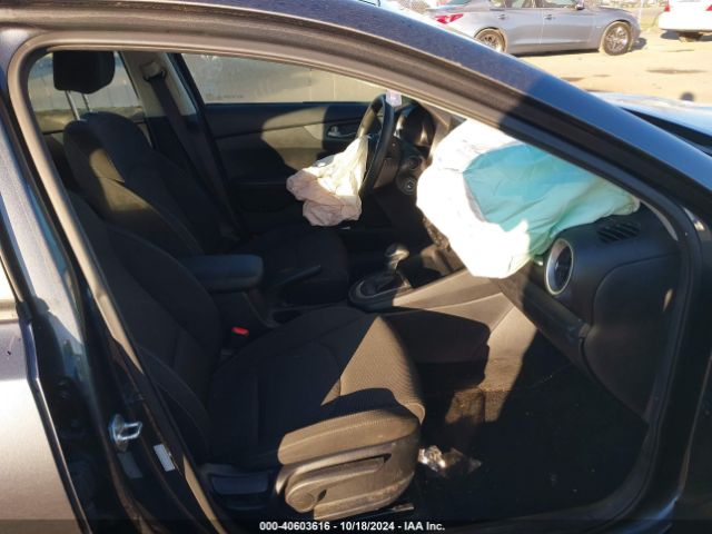 3KPF24AD0KE107248 KIA FORTE FE