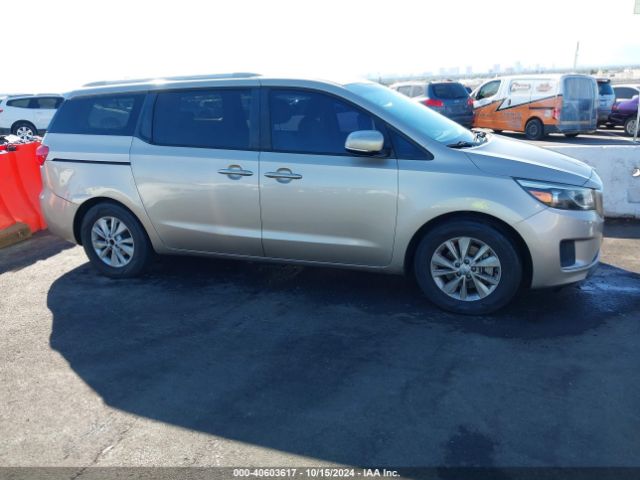 KNDMB5C17F6036707 KIA SEDONA LX