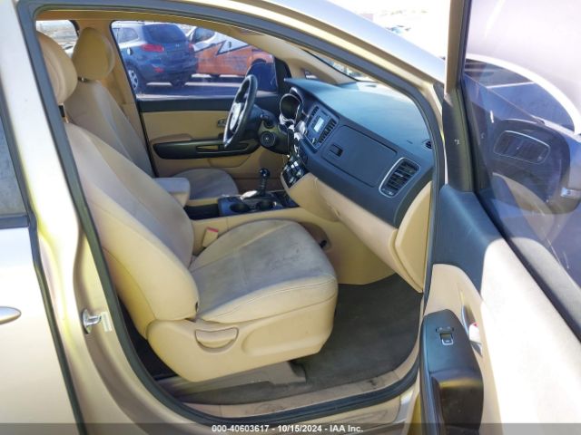 KNDMB5C17F6036707 KIA SEDONA LX