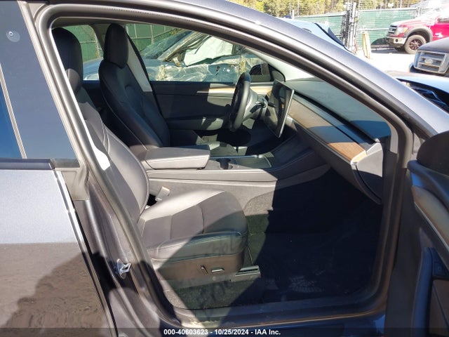 2023 TESLA MODEL Y 7SAYGAEE8PF589368 Photo 4