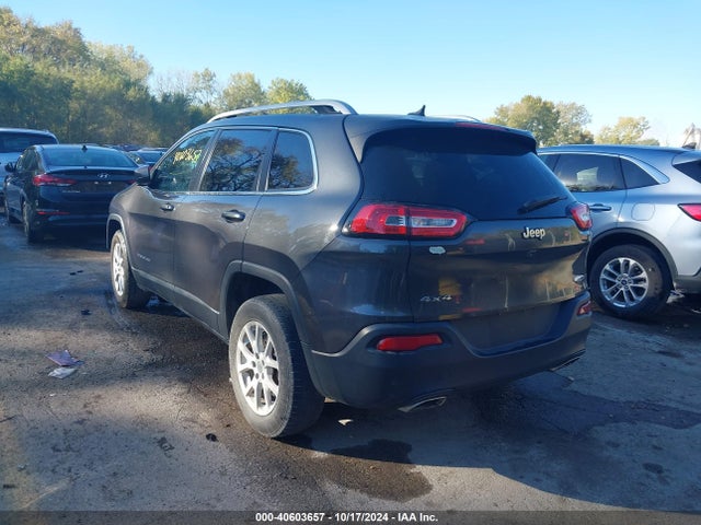 Jeep Cherokee Latitude 2016 1C4PJMCS8GW178424 Image 3