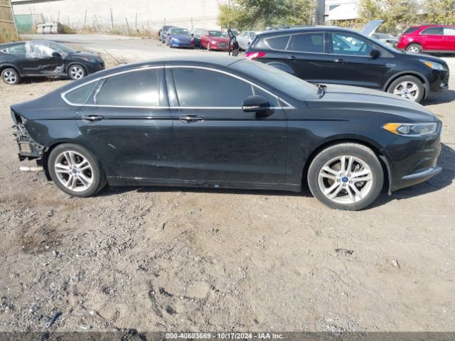 3FA6P0HD0JR200560 Ford FUSION SE