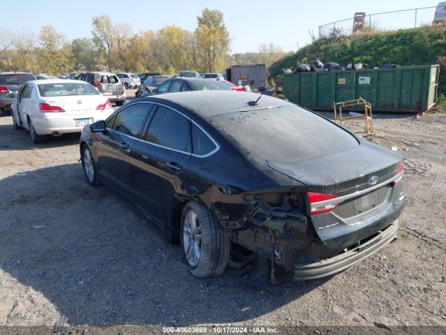3FA6P0HD0JR200560 Ford FUSION SE