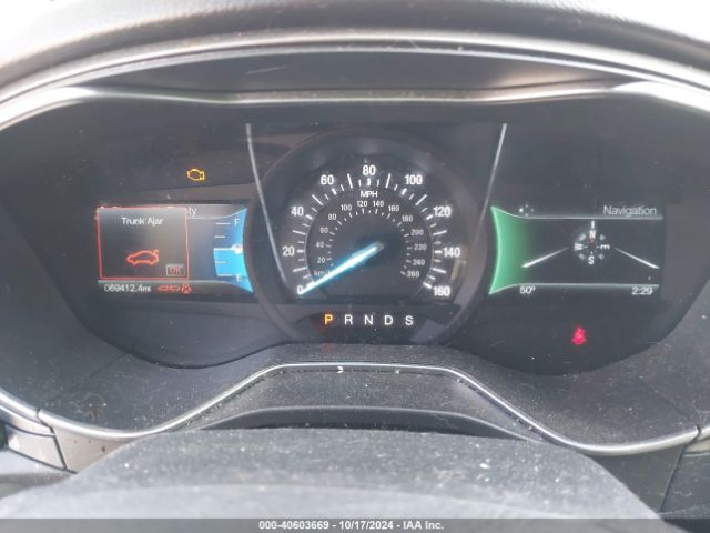 3FA6P0HD0JR200560 Ford FUSION SE