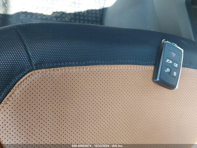 SALE27EU3P2129555 Land Rover Defender 110 X-dynamic Se