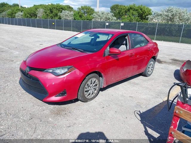 Toyota COROLLA LE 2017 2T1BURHE6HC838388 Image 2