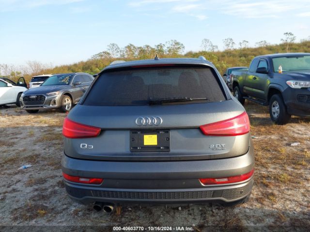 WA1JCCFS7JR033056 Audi Q3 2.0t Premium/2.0t Sport Premium