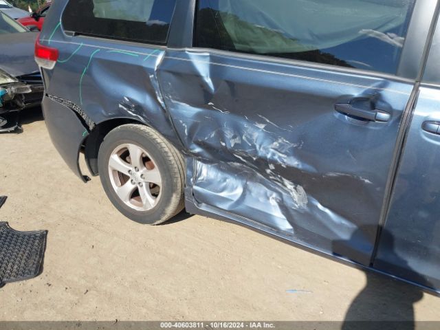 5TDKK3DC8ES452971 Toyota Sienna Le V6 8 Passenger
