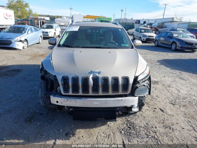 1C4PJMCS1FW564603 Jeep Cherokee Latitude