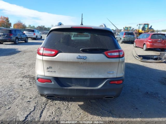 1C4PJMCS1FW564603 Jeep Cherokee Latitude