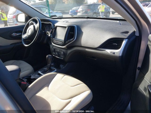 1C4PJMCS1FW564603 Jeep Cherokee Latitude