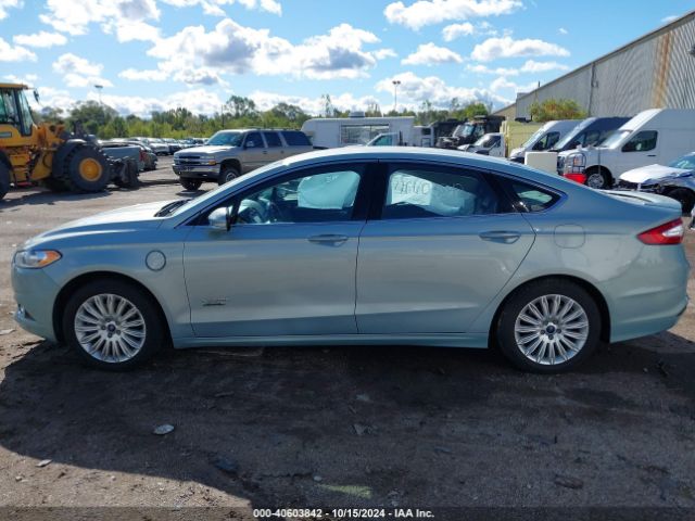 3FA6P0SU6ER191555 Ford Fusion Energi Titanium