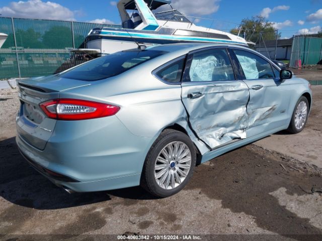 3FA6P0SU6ER191555 Ford Fusion Energi Titanium