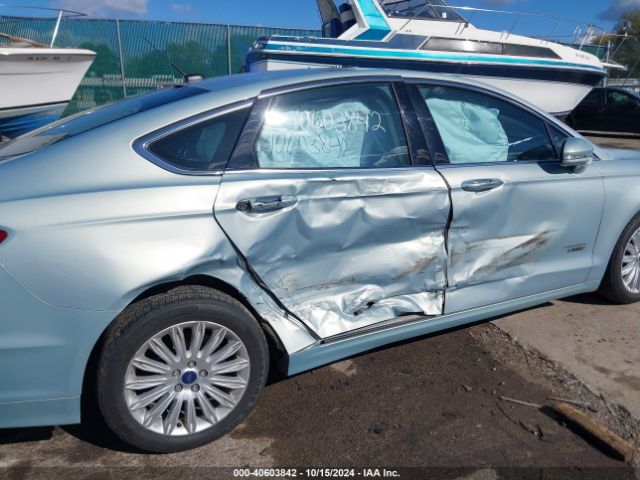 3FA6P0SU6ER191555 Ford Fusion Energi Titanium