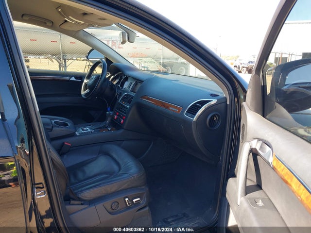 Audi Q7 3.0t Premium 2015 WA1CGAFE5FD017017 Image 5