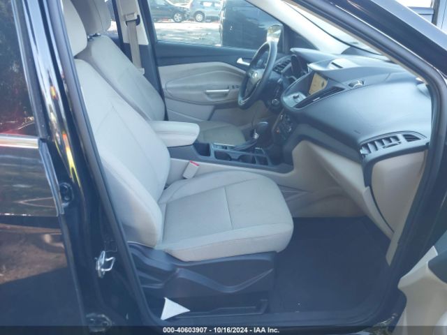 1FMCU0GD2HUE63395 Ford ESCAPE SE