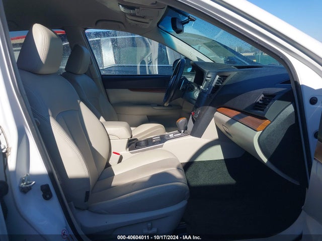 Subaru Outback 2.5i Limited 2014 4S4BRBKCXE3247187 Image 5