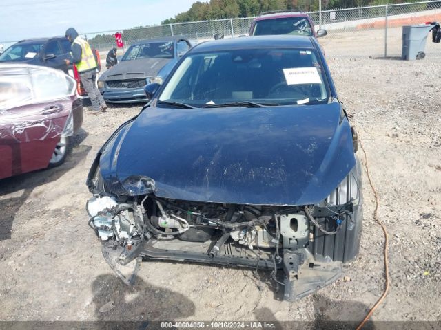 3MZBN1U72JM162702 Mazda Mazda3 Sport