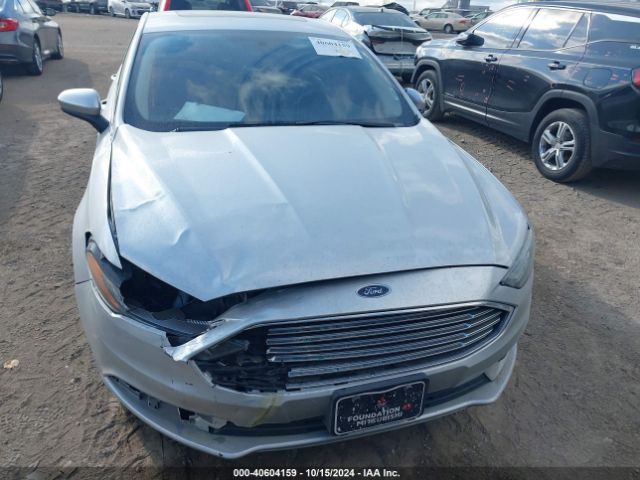 3FA6P0LU8JR219560 Ford Fusion Hybrid Se