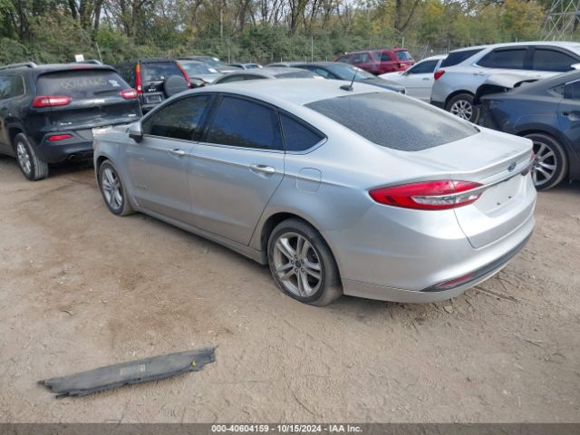 3FA6P0LU8JR219560 Ford Fusion Hybrid Se