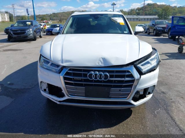 WA1BNAFY1J2201287 Audi Q5 2.0t Premium/2.0t Tech Premium