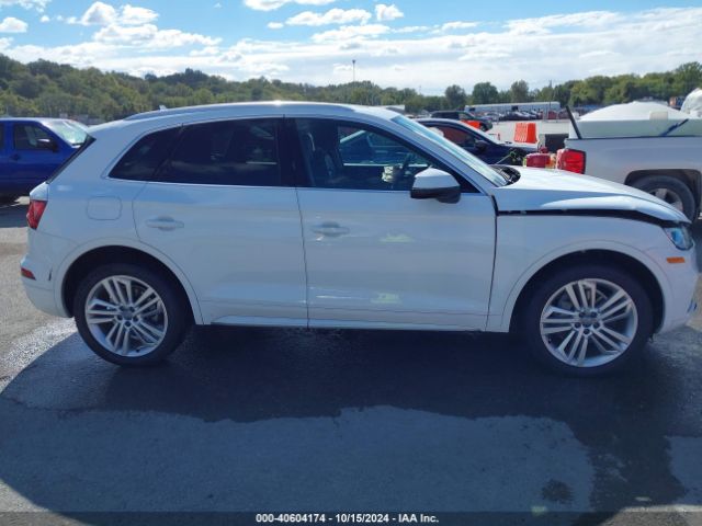 WA1BNAFY1J2201287 Audi Q5 2.0t Premium/2.0t Tech Premium