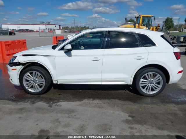 WA1BNAFY1J2201287 Audi Q5 2.0t Premium/2.0t Tech Premium