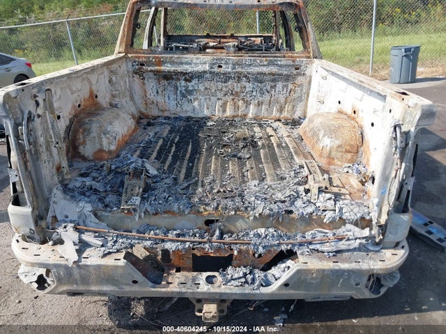 1GTP8FED2KZ207168 GMC Sierra 1500 Denali