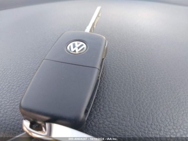 3VWLL7AJ2EM377998 Volkswagen Jetta 2.0l Tdi