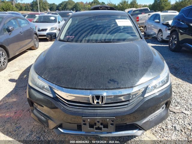 1HGCR3F94HA028322 Honda Accord Touring V6
