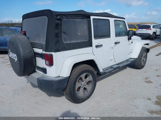 1C4BJWEG1HL656720 Jeep Wrangler Unlimited Sahara 4x4