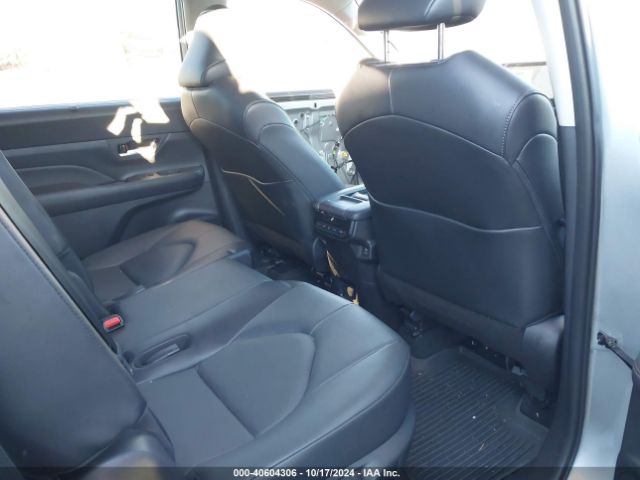 5TDAAAA58RS011968 Toyota Grand Highlander Xle