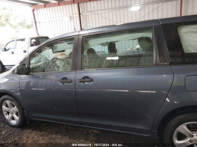 5TDZK3DC9FS656274 Toyota Sienna L 7 Passenger