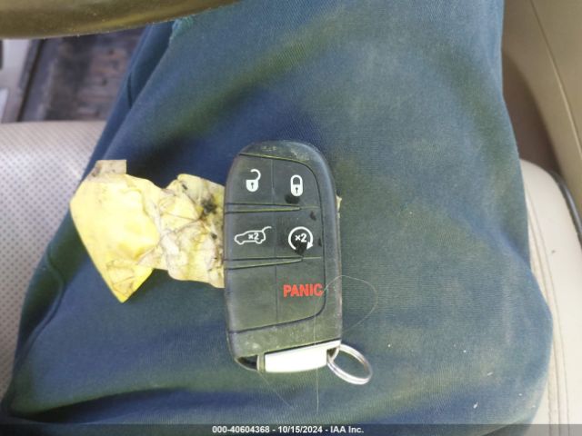 1C4RJFCG5JC227782 Jeep Grand Cherokee Overland 4x4