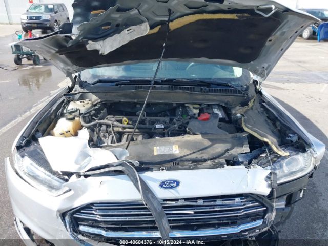 3FA6P0H73FR261466 Ford FUSION SE