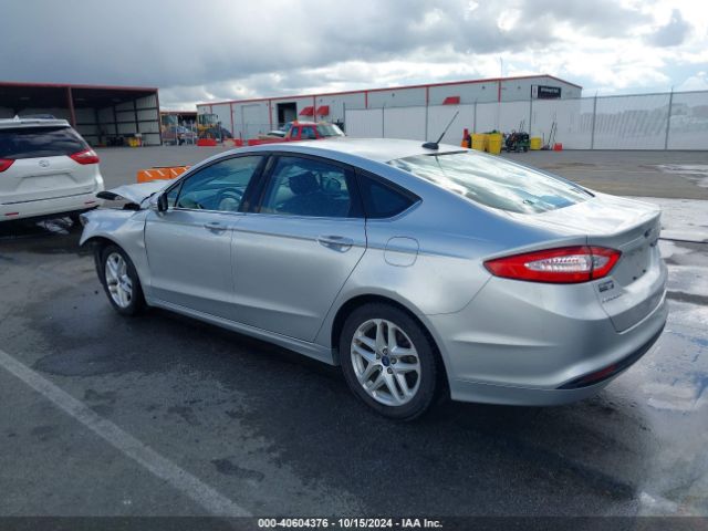 3FA6P0H73FR261466 Ford FUSION SE