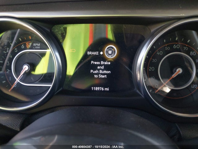 1C4HJXEG2MW505877 Jeep Wrangler Unlimited Sahara 4x4