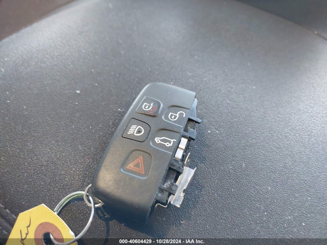 40604429 :رقم المزاد ، SALVP2RX6KH329988 vin ، 2019 Land Rover Range Rover Evoque Se/se Premium مزاد بيع