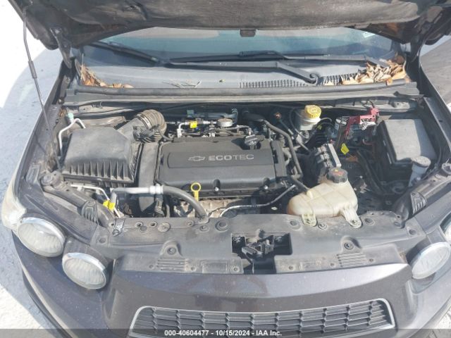 1G1JC6SH5F4152304 Chevrolet Sonic Lt Auto