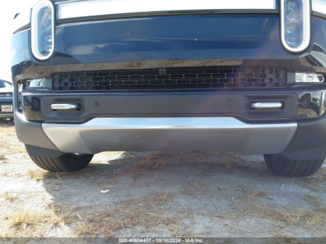 7PDSGABA9PN023363 Rivian R1s Adventure