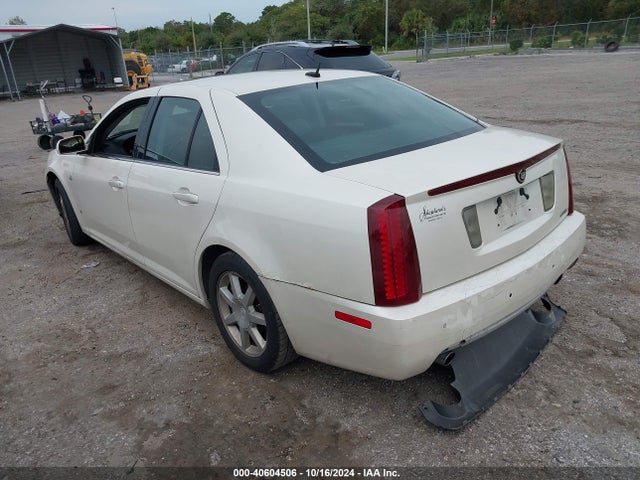 2007 CADILLAC STS 1G6DW677X70170658 Photo 2
