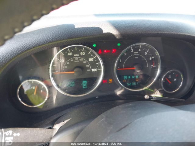 1C4BJWDG3EL199535 Jeep Wrangler Unlimited Freedom Edition