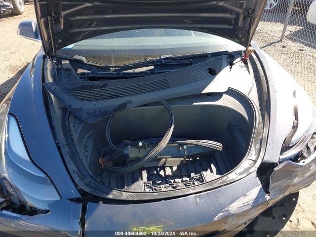 2019 TESLA MODEL 3 5YJ3E1EB8KF510339 Photo 9