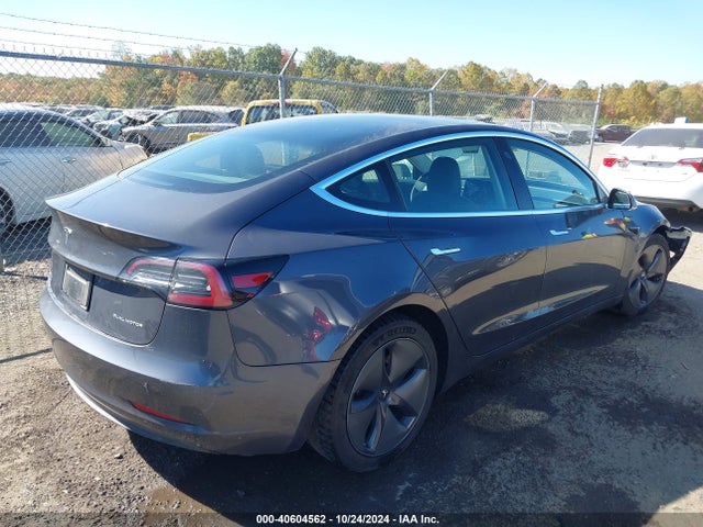 2019 TESLA MODEL 3 5YJ3E1EB8KF510339 Photo 3