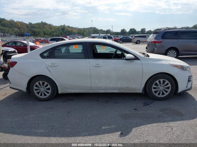 3KPF24ADXLE257935 KIA FORTE FE
