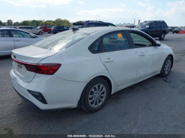3KPF24ADXLE257935 KIA FORTE FE